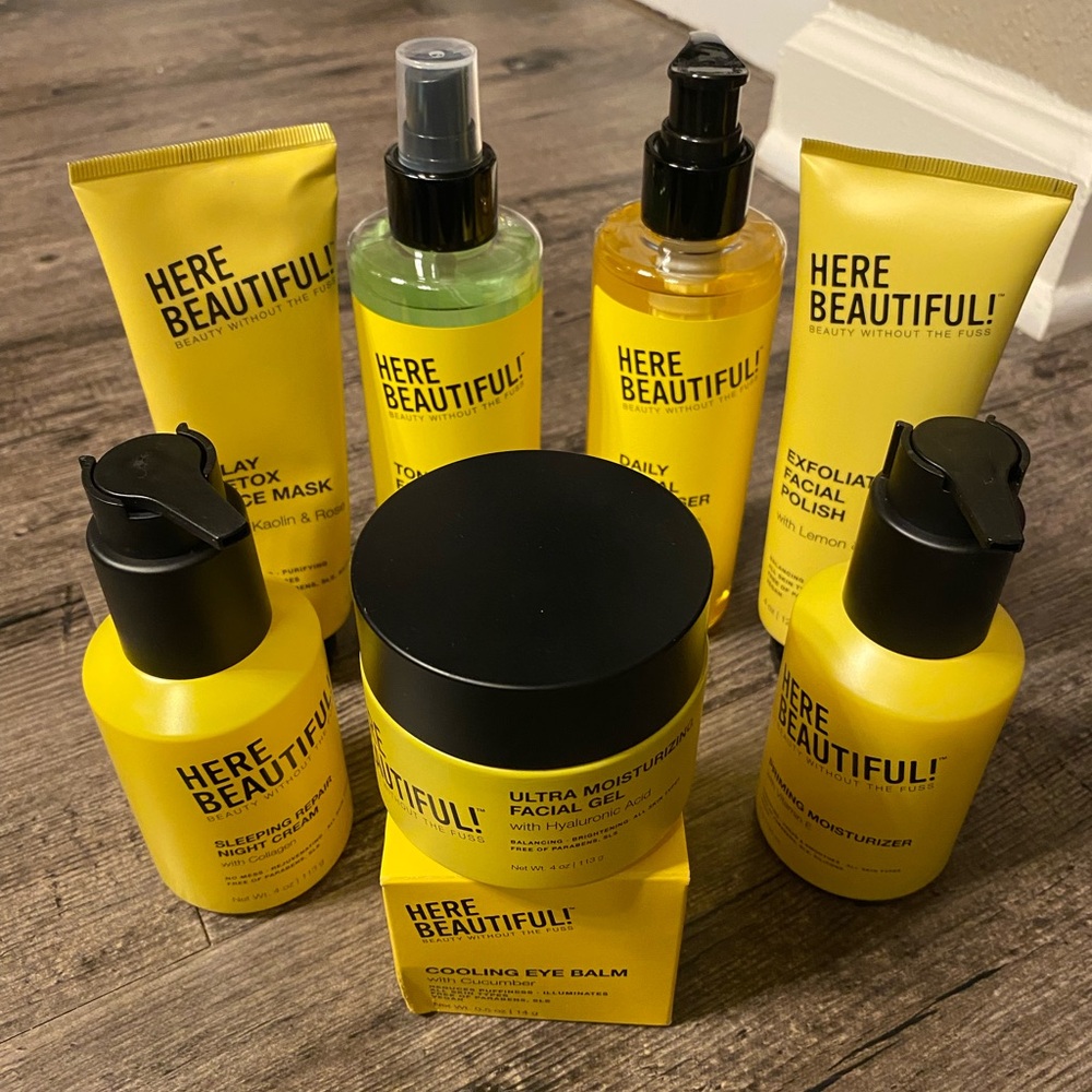 Here Beautiful! Skincare Set (8 items)